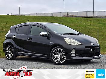 70,611 Km, Hatchback, 1500 cc, Hybrid (Electricity) engine, Automatic
