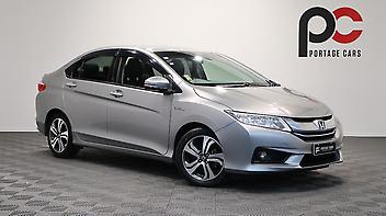 92,670 Km, Sedan, 1496 cc, Hybrid engine, Automatic