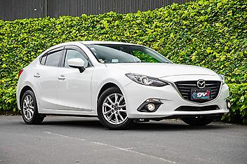 98,662 Km, Sedan, 2000 cc, Hybrid engine, Automatic