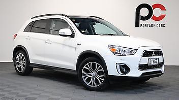 113,170 Km, Station Wagon, 1998 cc, Petrol engine, Automatic