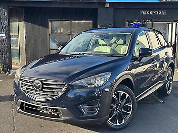77,000 Km, RV-SUV, 2500 cc, Petrol engine, Automatic
