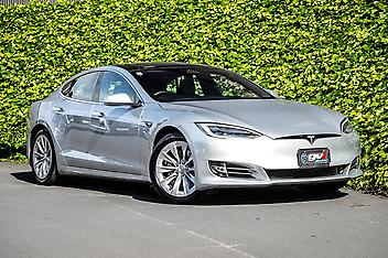 109,441 Km, Sedan, 0 cc, Electric engine, Automatic