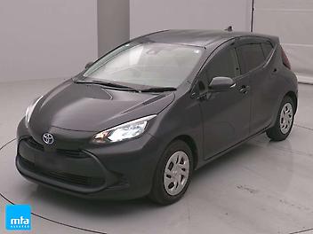 94,603 Km, Hatchback, 1500 cc, Hybrid (Electricity) engine, Auto