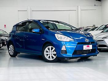 87,925 Km, Hatchback, 1496 cc, Hybrid engine, Automatic