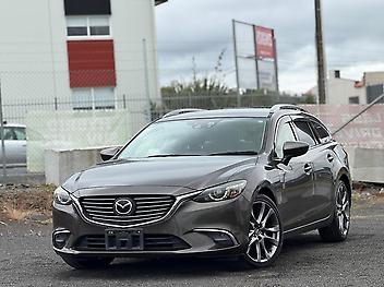 118,887 Km, Station Wagon, 2500 cc, Petrol engine, Automatic