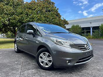 75,015 Km, Hatchback, 1198 cc, Petrol engine, Automatic