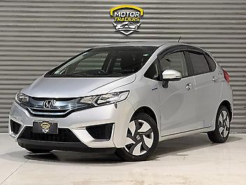 70,254 Km, Hatchback, 1500 cc, Hybrid engine, Automatic