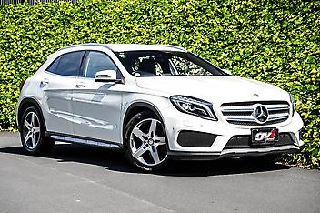 72,290 Km, SUV, 1600 cc, Petrol engine, Automatic