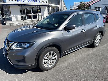 124,907 Km, Wagon, 2488 cc, Petrol engine, Auto