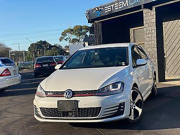 82,000 Km, Hatchback, 2000 cc, Petrol engine, Automatic