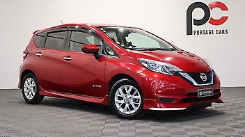 93,600 Km, Hatchback, 1198 cc, Hybrid engine, Automatic