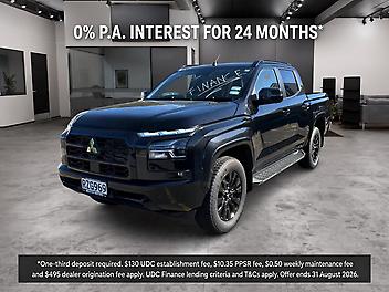 100 Km, Ute, 2442 cc, Diesel engine, 6 Speed Auto