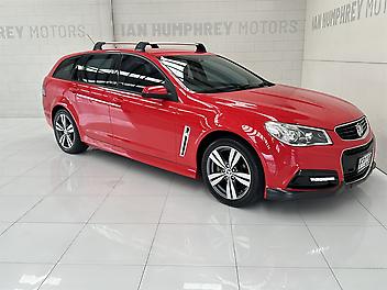 96,500 Km, Station Wagon, 3564 cc, Petrol engine, 6 Speed Automatic (TipTronic)