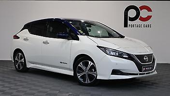 81,894 Km, Hatchback, 0 cc, Electric engine, Automatic