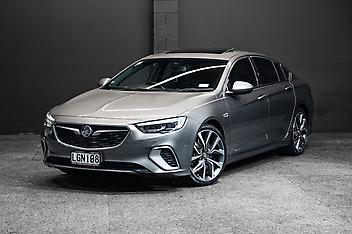77,830 Km, Sedan, 3564 cc, Petrol engine, Automatic