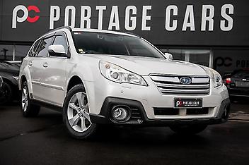 97,982 Km, Hatchback, 2498 cc, Petrol engine, Automatic