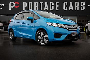 81,083 Km, Hatchback, 1496 cc, Hybrid engine, Automatic