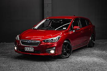 147,000 Km, Station Wagon, 1995 cc, Petrol engine, Automatic