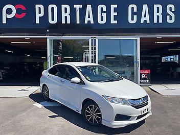 56,300 Km, Sedan, 1496 cc, Hybrid engine, Automatic