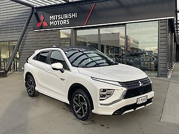 29,136 Km, RV/SUV, 236094 cc, Petrol, Hybrid engine, Automatic