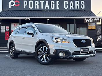 93,001 Km, RV-SUV, 2498 cc, Petrol engine, Automatic