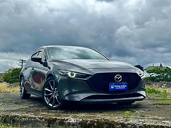 99,099 Km, Hatchback, 2000 cc, Petrol engine, Automatic