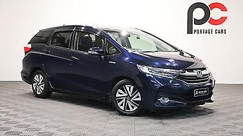 134,190 Km, Station Wagon, 1496 cc, Hybrid engine, Automatic