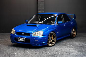 178,000 Km, Sedan, 1990 cc, Petrol engine, Manual