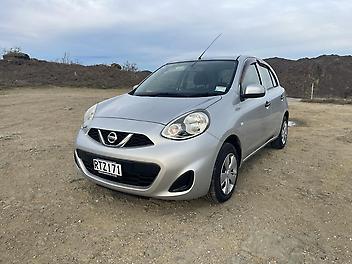 97,110 Km, Hatchback, 1198 cc, Petrol engine, Automatic