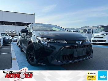 102,357 Km, Station Wagon, 1800 cc, Hybrid (Petrol) engine, Automatic