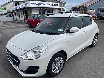 84,105 Km, Hatchback, 1240 cc,  engine, Auto