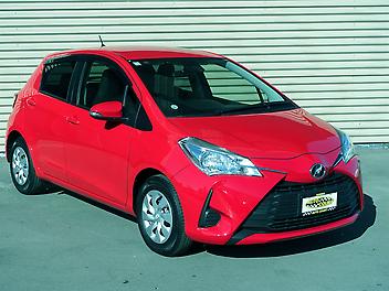 12,758 Km, Hatchback, 1329 cc, Petrol engine, CVT