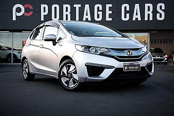 72,770 Km, Hatchback, 1496 cc, Hybrid engine, Automatic