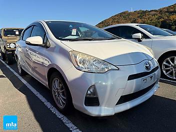 96,350 Km, Hatchback, 1500 cc, Hybrid engine, Auto