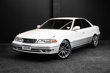 55,000 Km, Sedan, 1984 cc, Petrol engine, Automatic