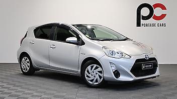 77,890 Km, Hatchback, 1496 cc, Hybrid engine, Automatic