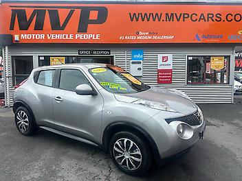 106,726 Km, Hatchback, 1598 cc, Petrol engine, CVT