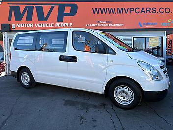 190,135 Km, People Movers, 2497 cc, Diesel engine, Automatic