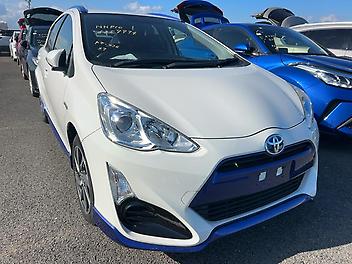 87,000 Km, Hatchback, 1500 cc, Hybrid (Petrol) engine, automatic