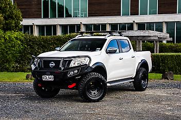 169,000 Km, Ute, 2298 cc, Diesel engine, Manual