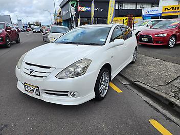 280,986 Km, Station Wagon, 1990 cc, Petrol engine, Automatic