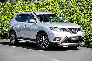 65,530 Km, 4WD, 2000 cc, Petrol engine, Automatic