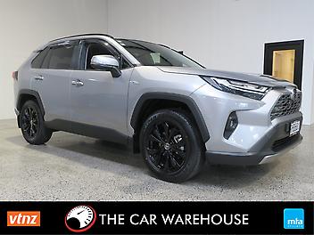 1,193 Km, SUV / 4x4, 2487 cc, Hybrid (Electric) engine, Automatic