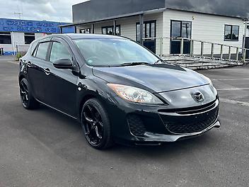 93,297 Km, Hatchback, 1498 cc, Petrol engine, Automatic