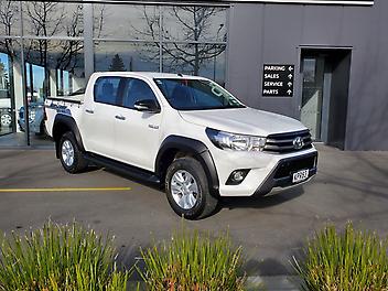 61,500 Km, Utility, 2755130 cc, Diesel engine, 6-gear manual