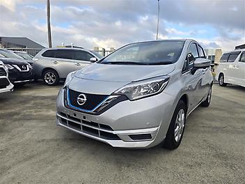 37,416 Km, Hatchback, 1200 cc, Hybrid engine, Automatic