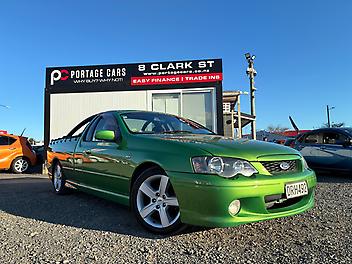 223,795 Km, Ute, 3984 cc, Petrol engine, Automatic