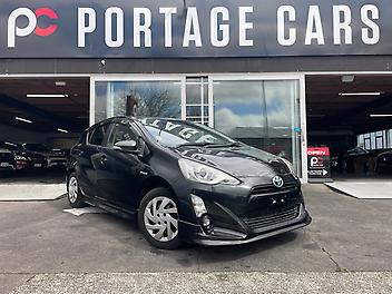 72,300 Km, Hatchback, 1496 cc, Hybrid engine, Automatic