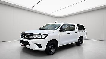 215,300 Km, Ute, 2755 cc, Diesel engine, 5 speed manual
