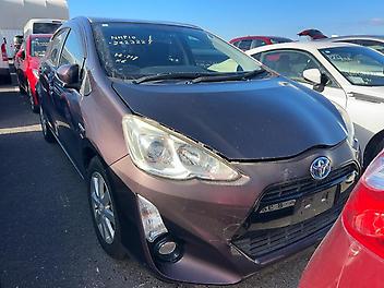 102,000 Km, Hatchback, 1500 cc, Petrol - Hybrid engine, Automatic